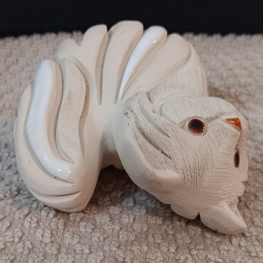 Rinconada USA Persian Cat Figurine – Handcrafted Ceramic Collectible - Picture 4 of 13